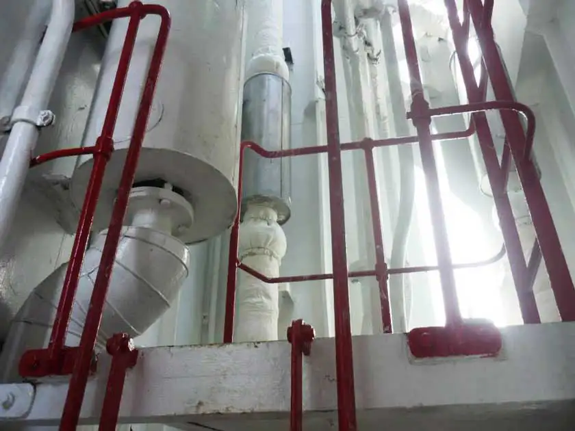 Συντήρηση και επισευή πλοίου 8