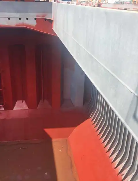 Συντήρηση και χρωματισμός στο πλοίο captain andreadis ventouris anastasios 9